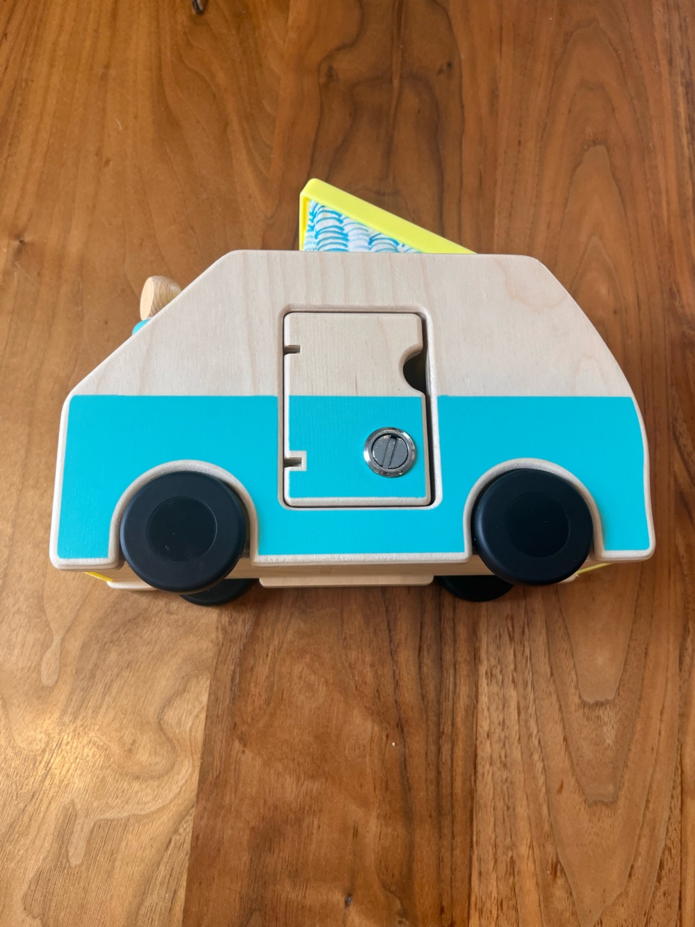 Love Every Wooden Camper Van Toy - Picture 2 of 4